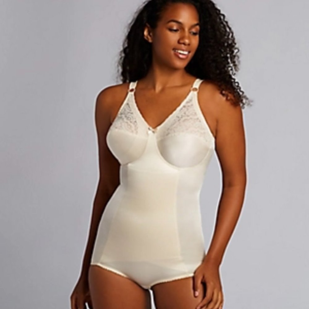 Va Bien Minus Touch Vintage Firm Control Bodysuit Shape wear 1291 NWT Beige